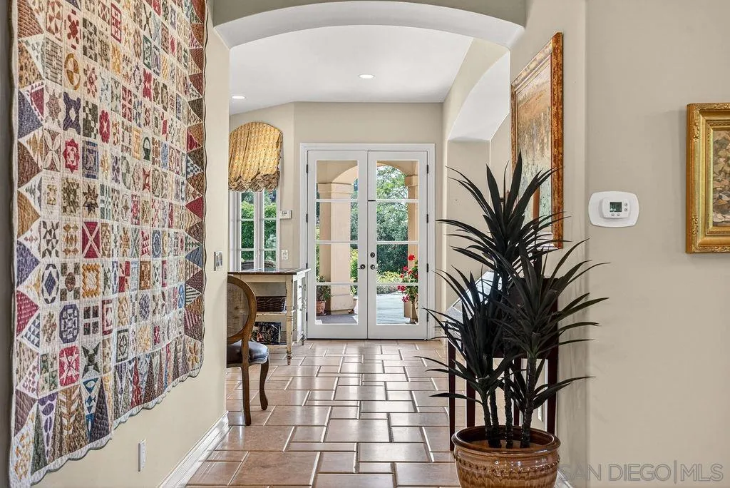 6253 Clubhouse Drive Rancho Santa Fe, CA 92067 - Photo 29 of 73