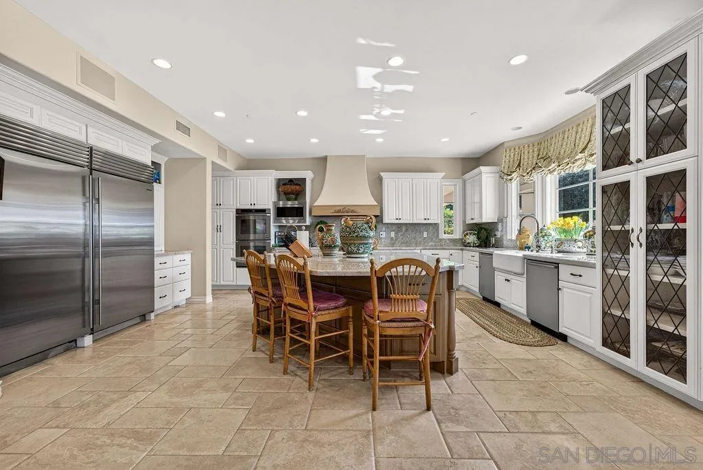 6253 Clubhouse Drive Rancho Santa Fe, CA 92067 - Photo 33 of 73