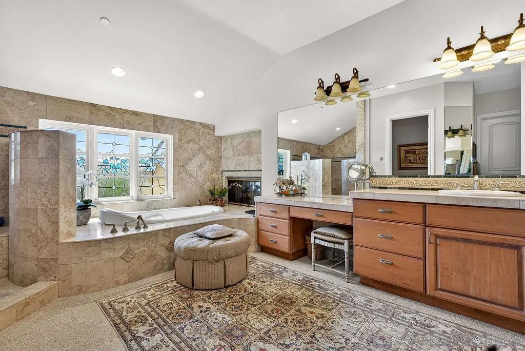 6253 Clubhouse Drive Rancho Santa Fe, CA 92067 - Photo 45 of 73