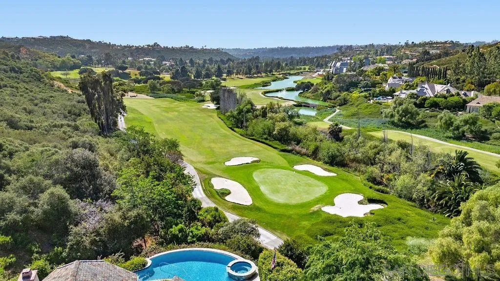 6253 Clubhouse Drive Rancho Santa Fe, CA 92067 - Photo 10 of 73
