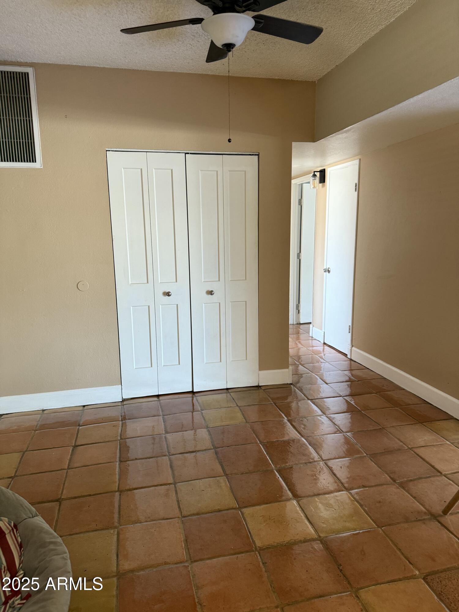 349 East Thomas Road, Unit E207 Phoenix, AZ 85004 - Photo 16 of 18 IMG_20251001_055259