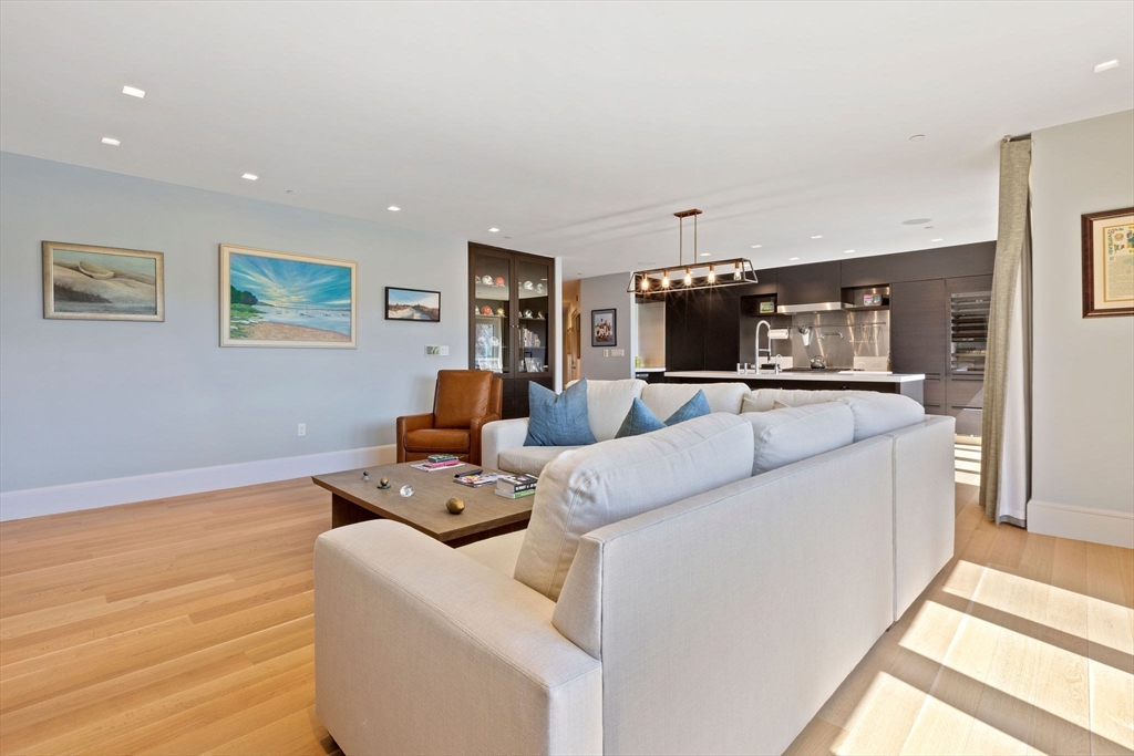 780 Craigville Beach Road Barnstable, MA 02632 - Photo 12 of 28