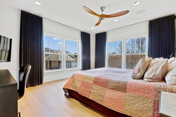 $1,099,000 | 780 Craigville Beach Road, Barnstable, MA 02632