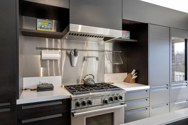 $1,099,000 | 780 Craigville Beach Road, Barnstable, MA 02632