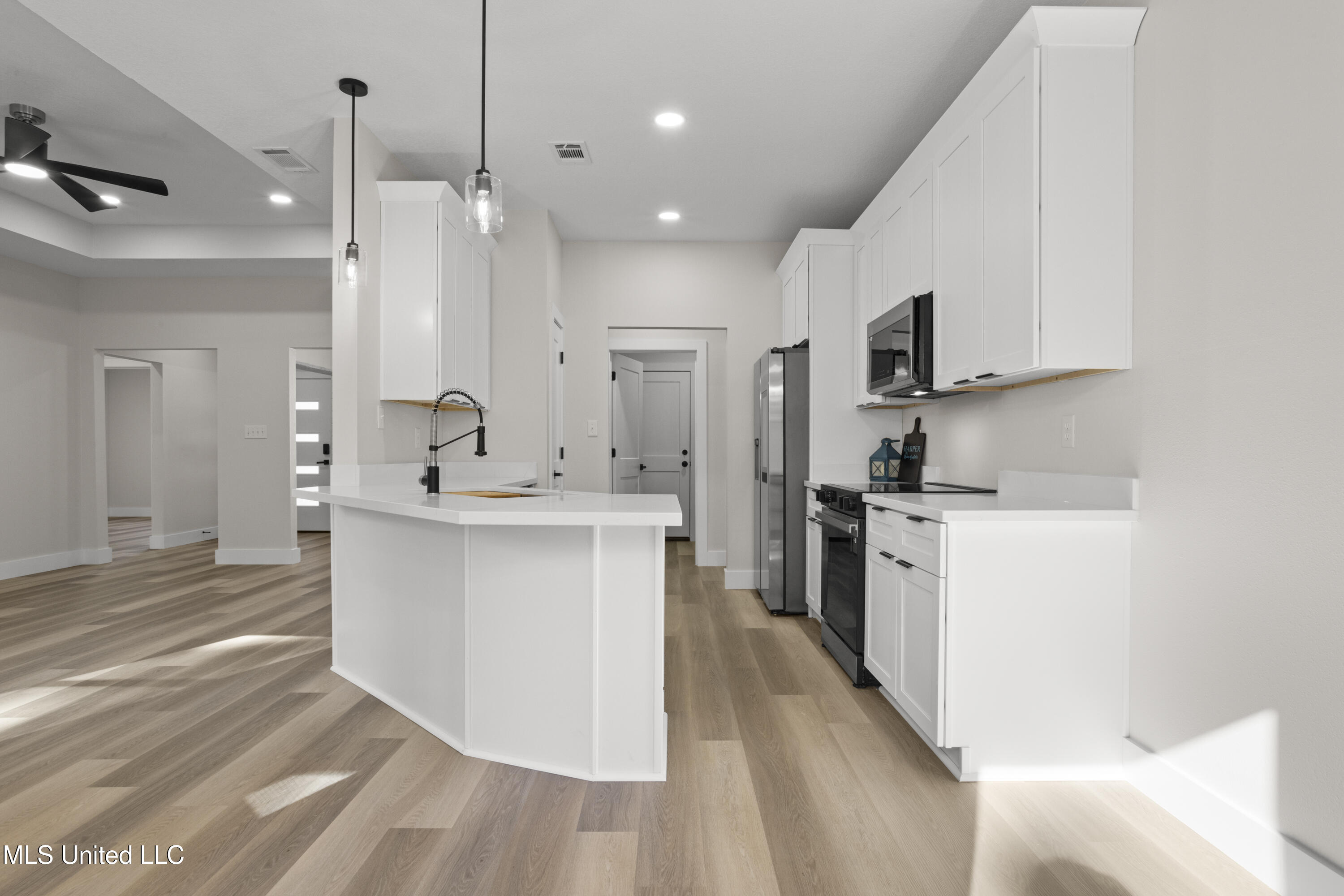 1773 Granhurst Street Gautier, MS 39553 - Photo 12 of 40 0012