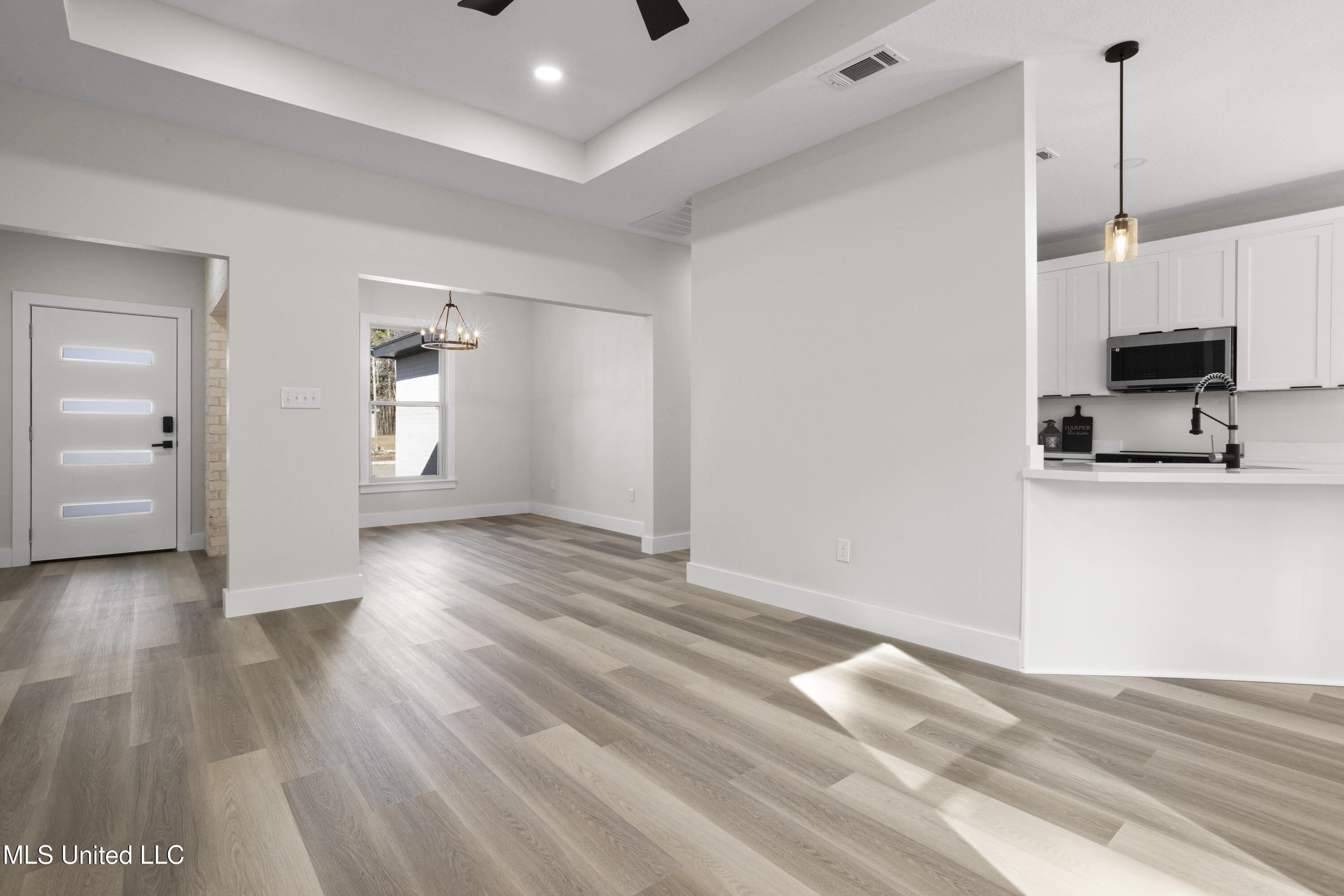 1773 Granhurst Street Gautier, MS 39553 - Photo 10 of 40 0010