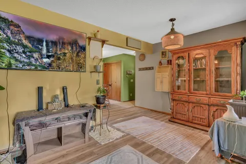$229,400 | 606 3rd Avenue, Raymond, MN 56282