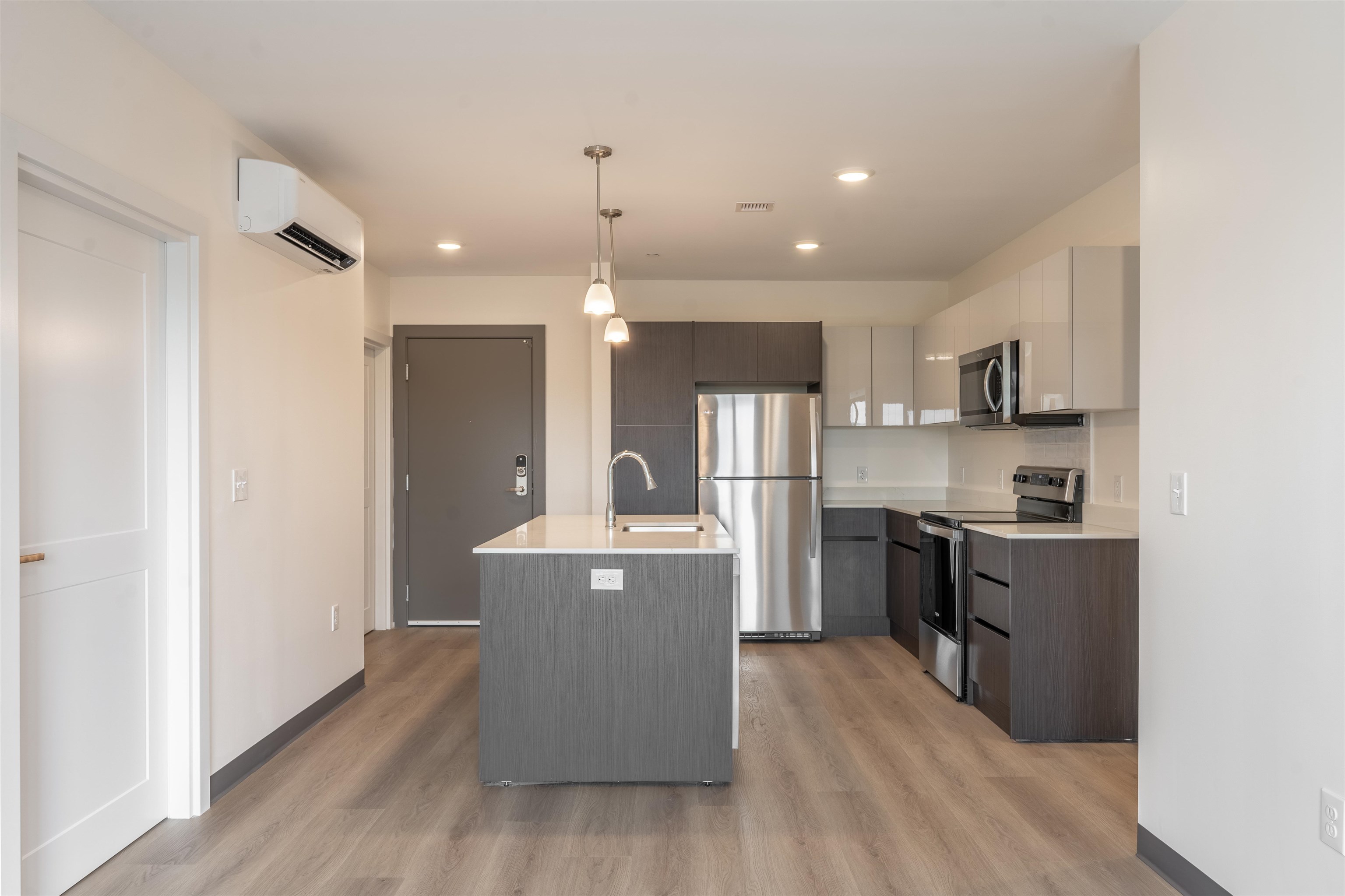 51 North Main Street, Unit 204 Rochester, NH 03867 - Photo 2 of 13