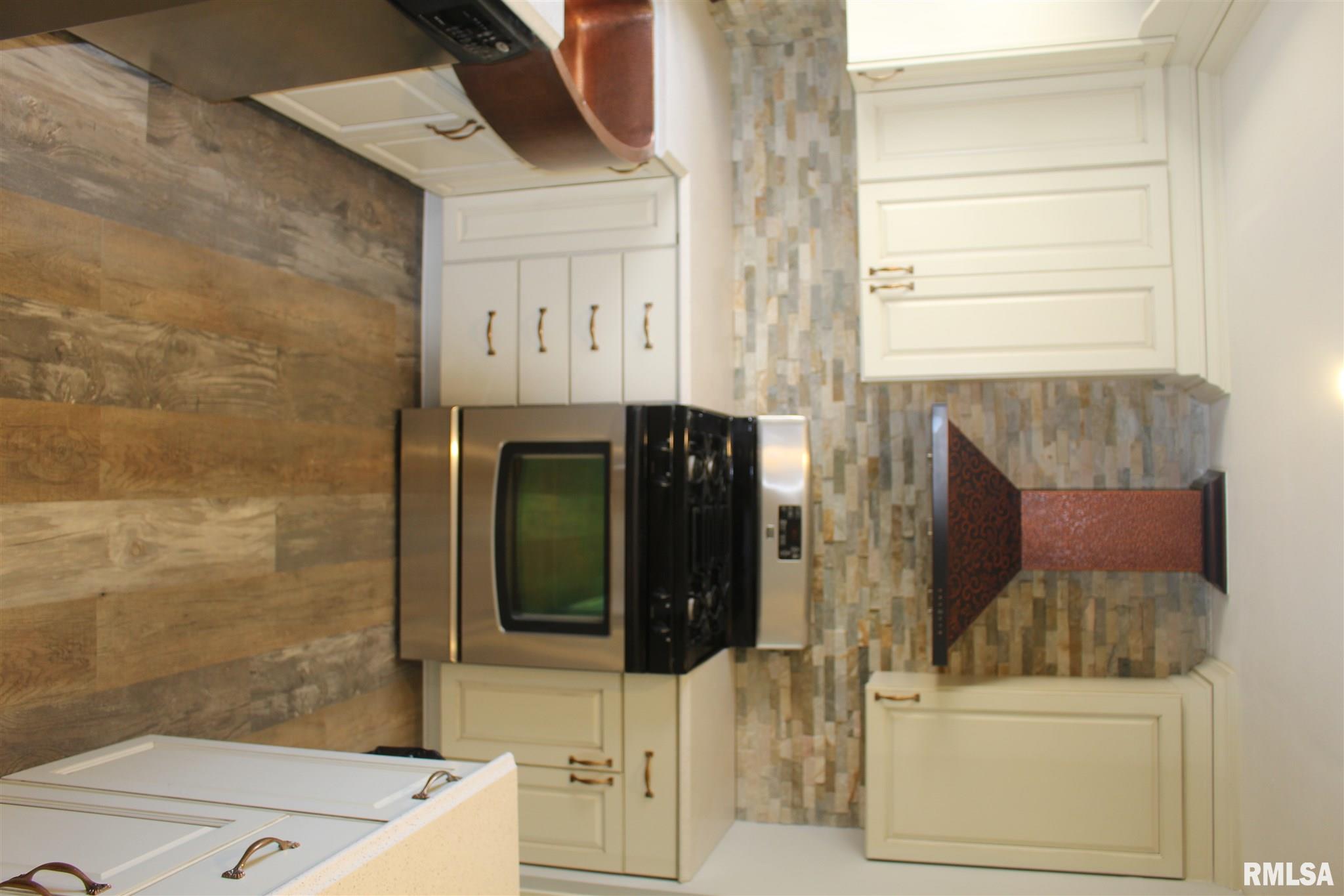 1013 West Wonderview Drive Dunlap, IL 61525 - Photo 7 of 15