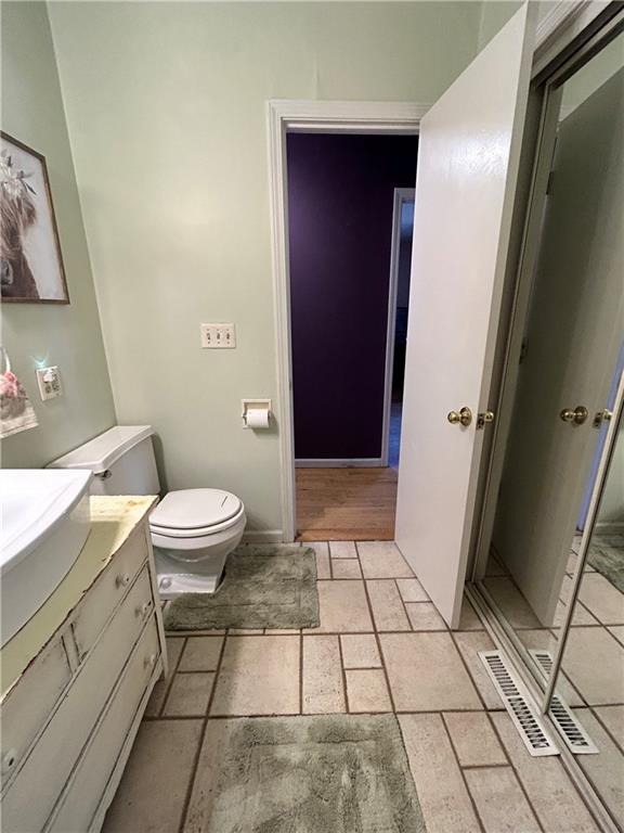 210 East 14th Street Cameron, MO 64429 - Photo 12 of 29