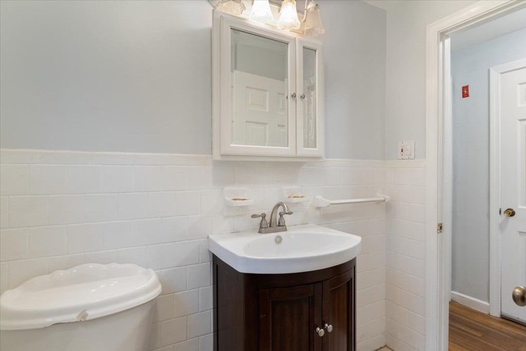 48 Norfolk Road Millis, MA 02054 - Photo 18 of 37 Gallery Image 18