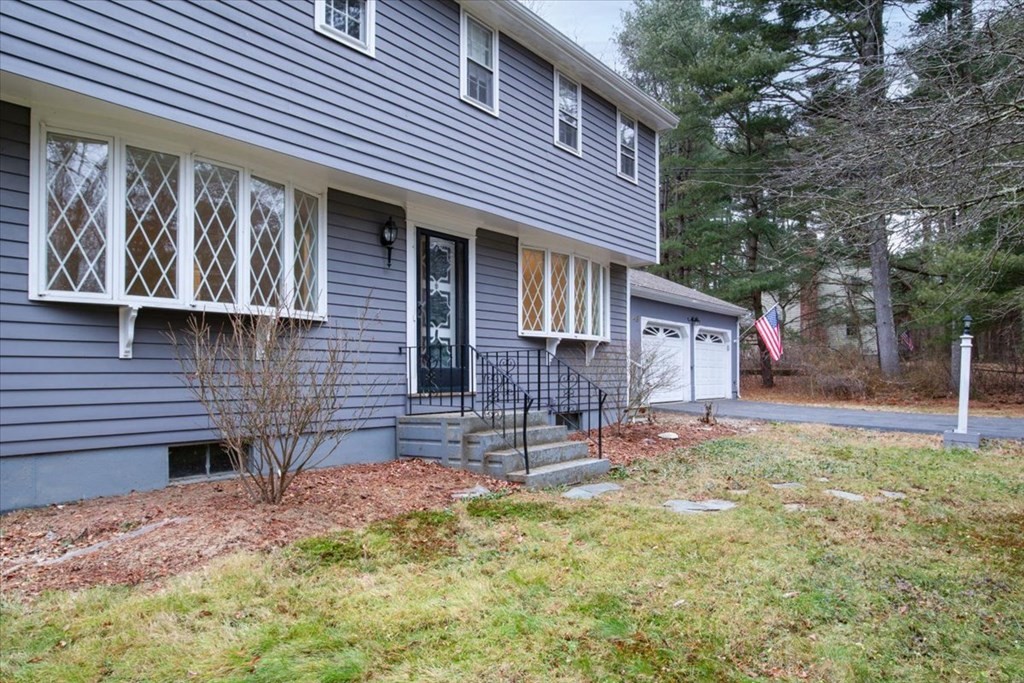 48 Norfolk Road Millis, MA 02054 - Photo 3 of 37 Gallery Image 3