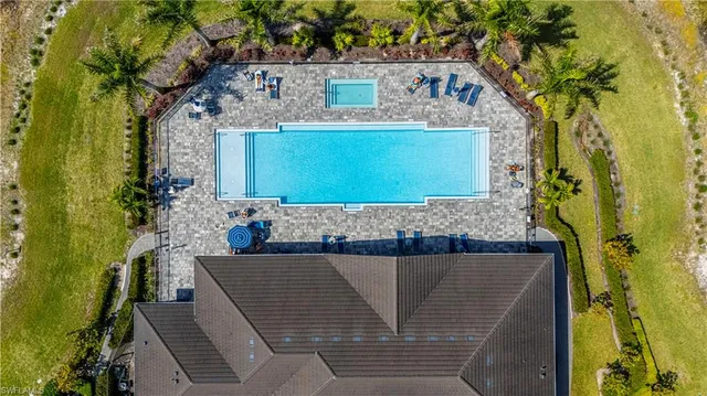 $3,000 | 7538 Rockefeller Drive, Naples, FL 34119