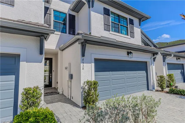 $3,000 | 7538 Rockefeller Drive, Naples, FL 34119