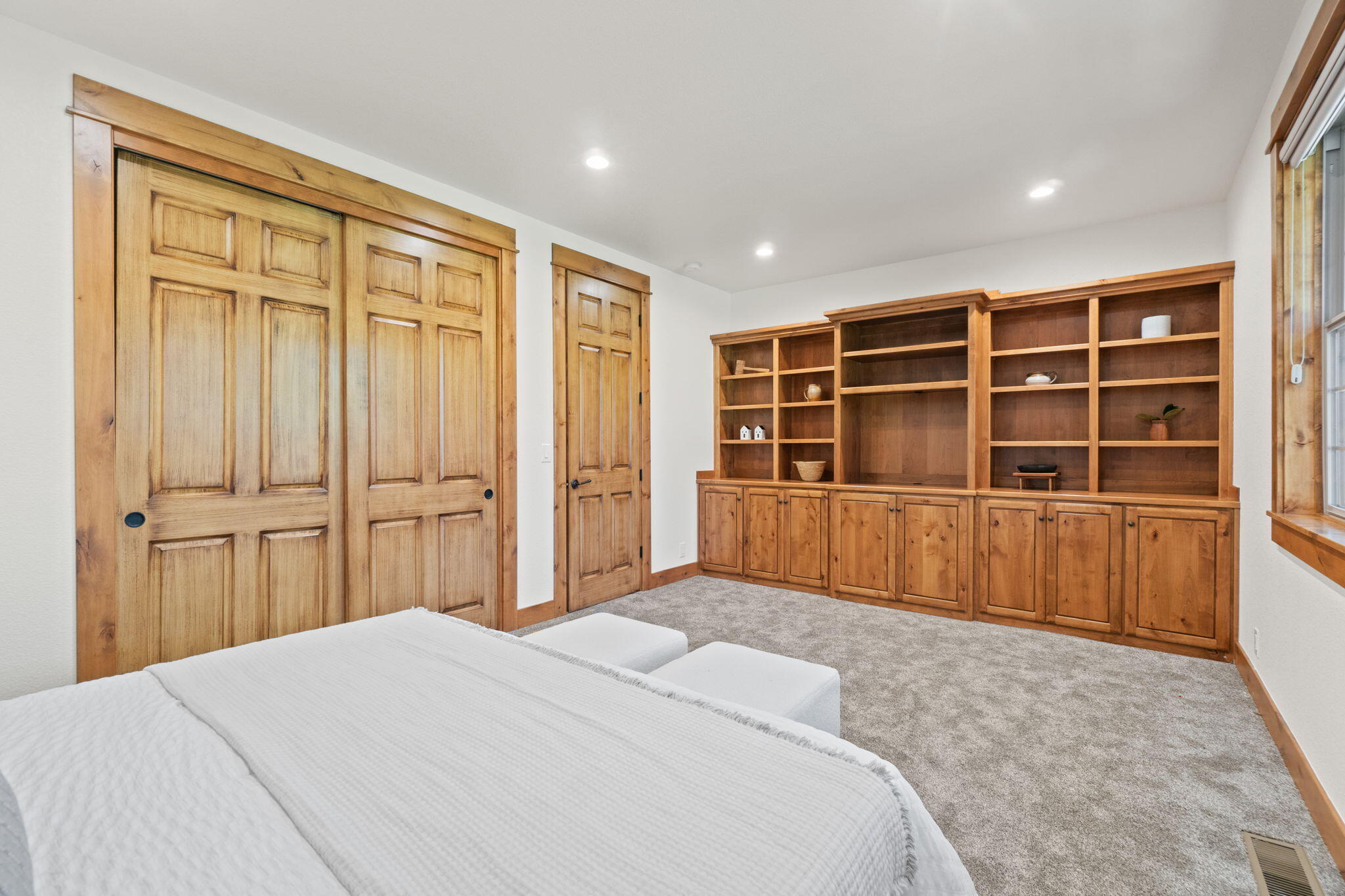 63510 Overtree Road Bend, OR 97701 - Photo 50 of 96 68-web-or-mls-Riley Visuals-28