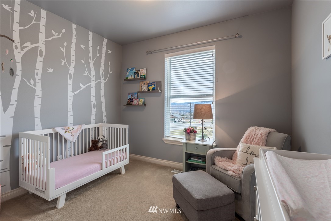 900 Ridge Crest Drive Wenatchee, WA 98801 - Photo 22 of 32 Gallery Image 22