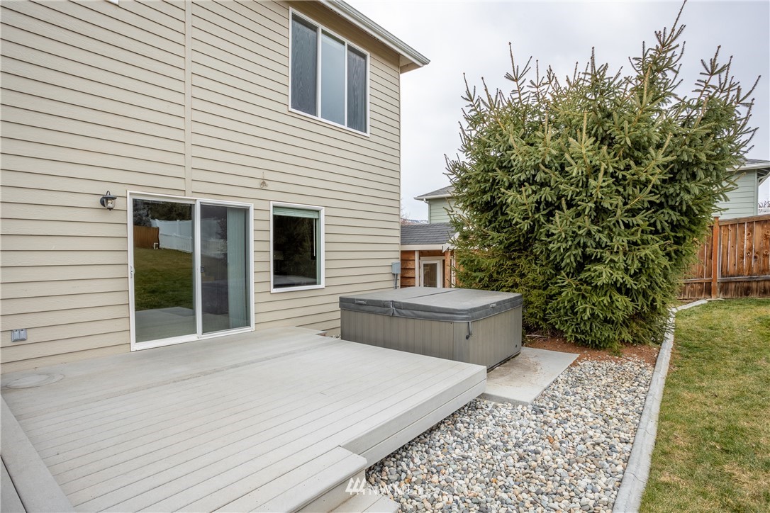 900 Ridge Crest Drive Wenatchee, WA 98801 - Photo 29 of 32 Gallery Image 29