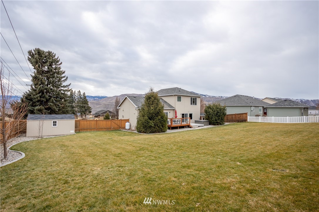 900 Ridge Crest Drive Wenatchee, WA 98801 - Photo 32 of 32 Gallery Image 32