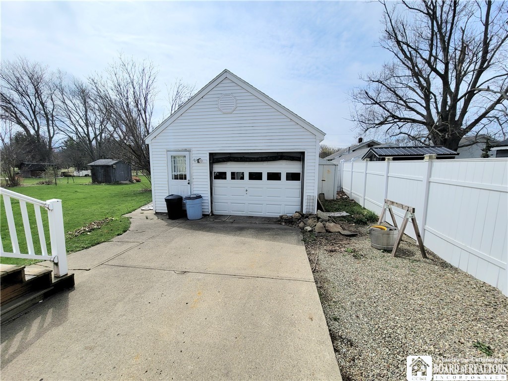 423 Bucknor Street Dunkirk, NY 14048 - Photo 18 of 22