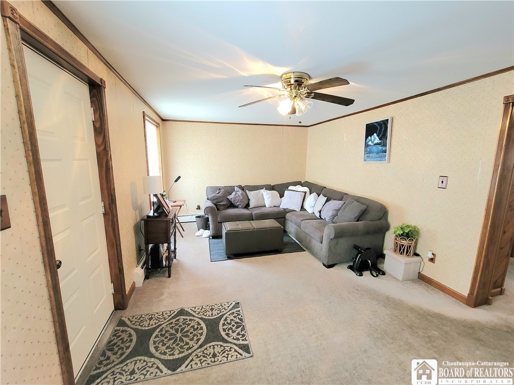 423 Bucknor Street Dunkirk, NY 14048 - Photo 6 of 22