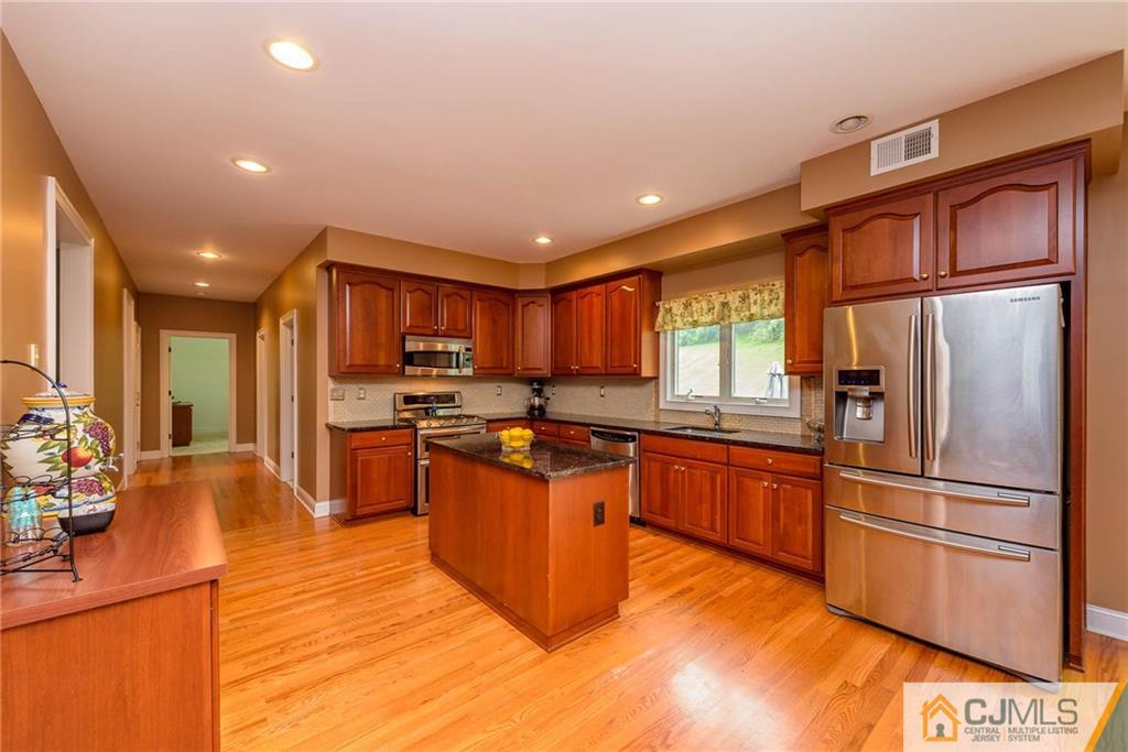 101 Good Springs Road Asbury, NJ 08802 - Photo 5 of 25 Gallery Image 5