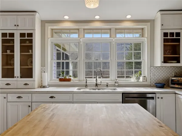 $575,000 | 722 South Main Street, Athens, PA 18810