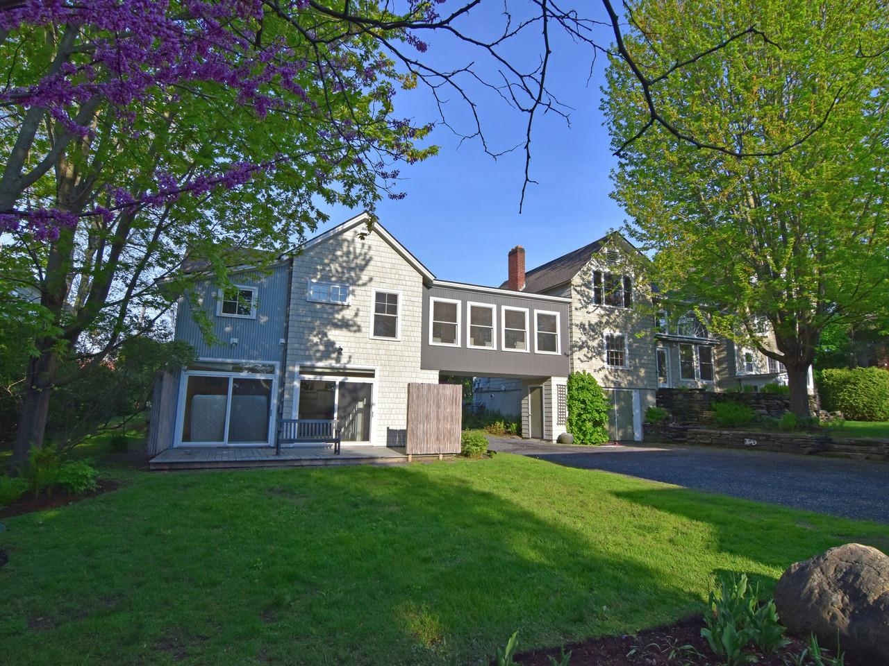 173-179 South Prospect Street Burlington, VT 05401 - Photo 3 of 59