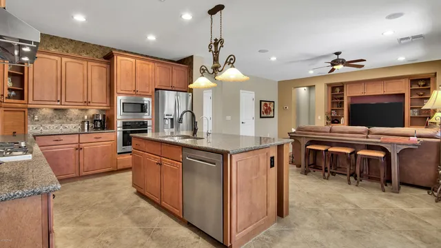 $4,000 | 5475 South Cardinal Street, Gilbert, AZ 85298