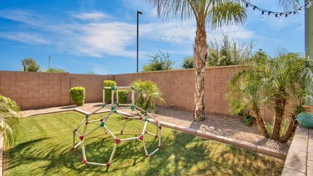 $4,000 | 5475 South Cardinal Street, Gilbert, AZ 85298