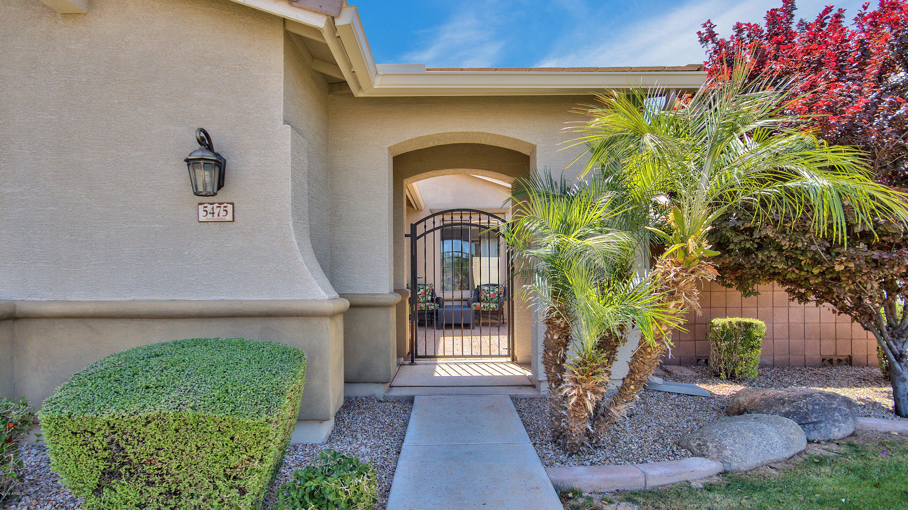 5475 South Cardinal Street Gilbert, AZ 85298 - Photo 6 of 50 Welcome to paradise.