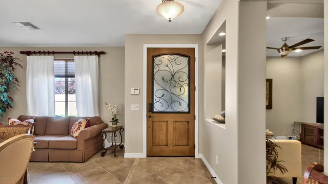 $4,000 | 5475 South Cardinal Street, Gilbert, AZ 85298