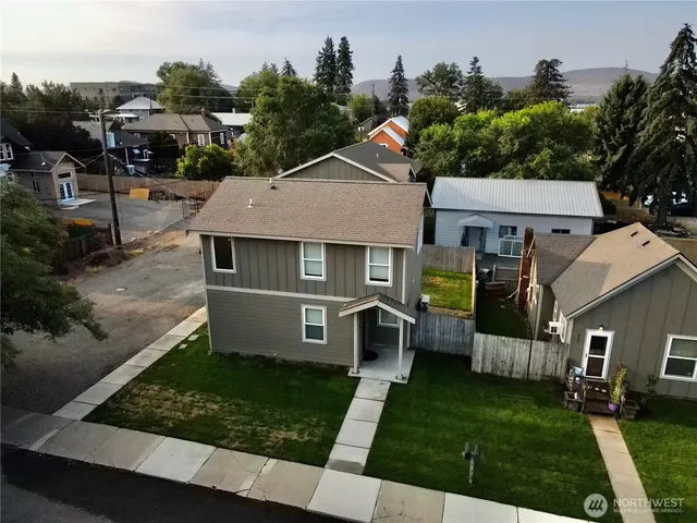 $329,000 | 404 West 7th Avenue, Ellensburg, WA 98926