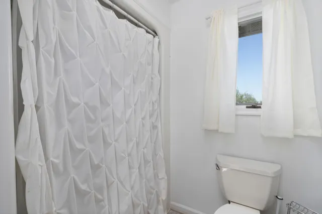 $715,000 | 5323 Lee Jackson Highway, Greenville, VA 24440