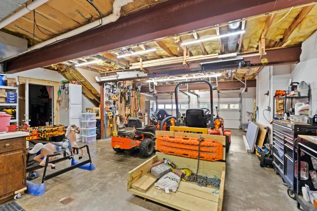 $715,000 | 5323 Lee Jackson Highway, Greenville, VA 24440