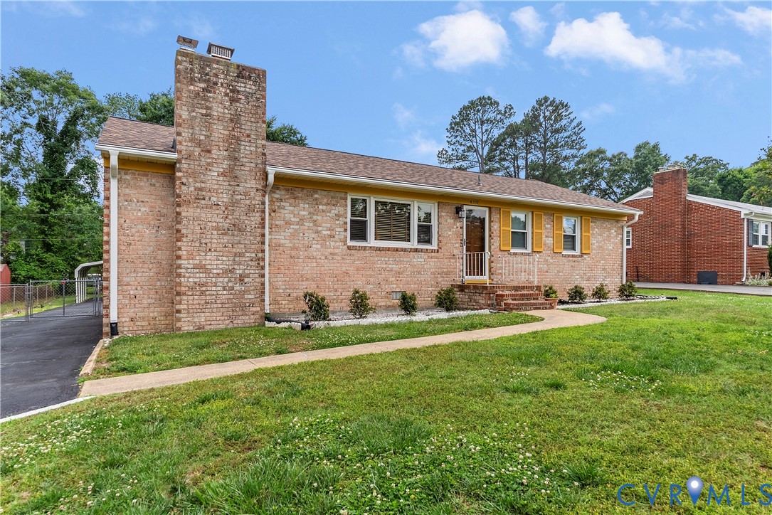 6337 Commander Road Richmond, VA 23224 - Photo 2 of 29
