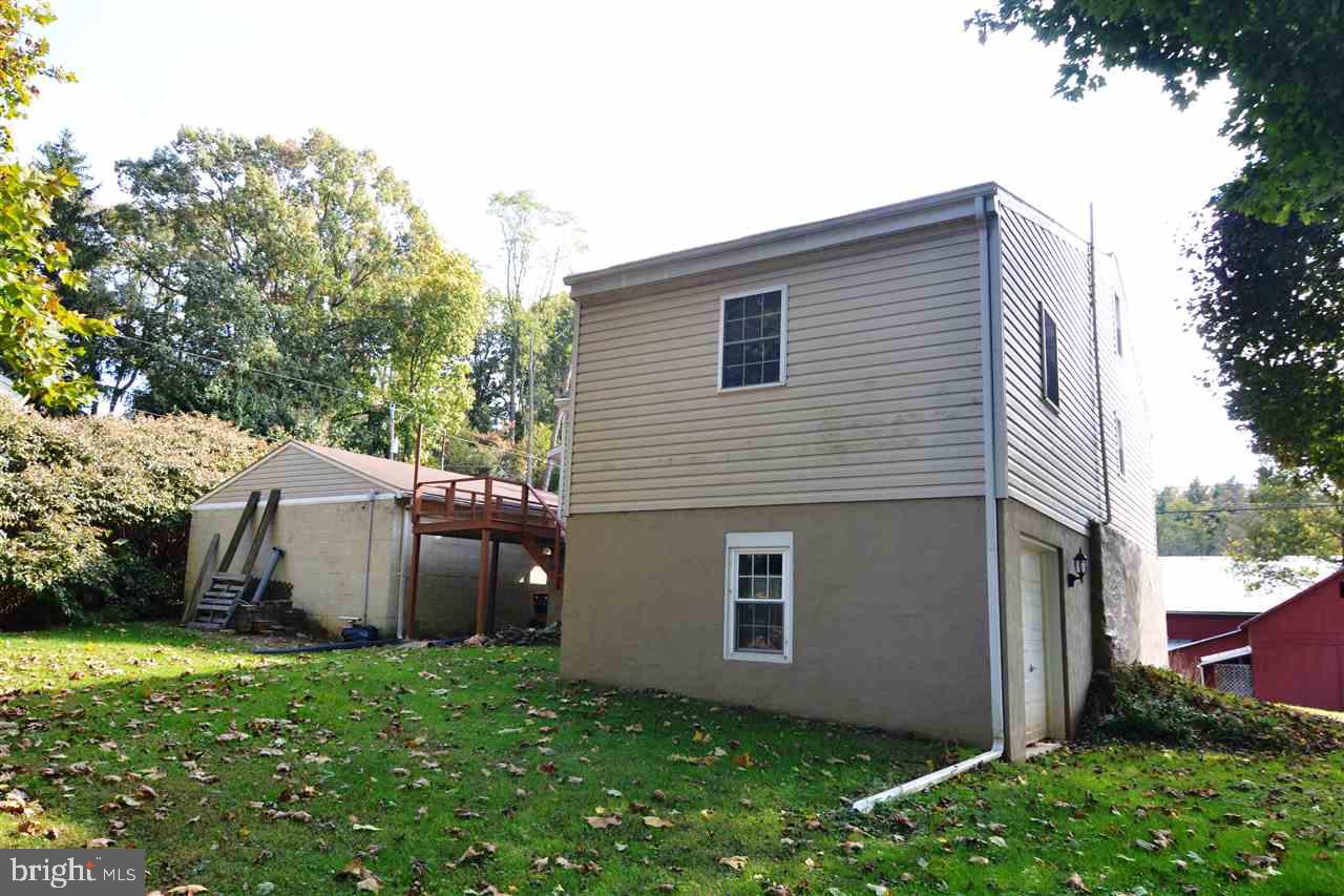 889 Furnace Road York, PA 17406 - Photo 15 of 30