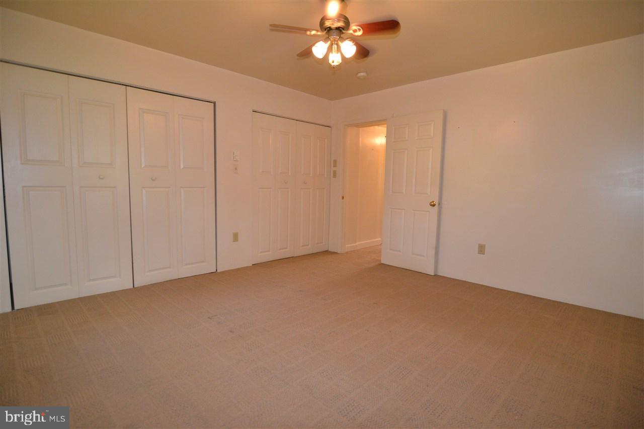 889 Furnace Road York, PA 17406 - Photo 20 of 30