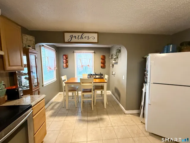 $430,000 | 203 Spring Street, Meriden, CT 06451