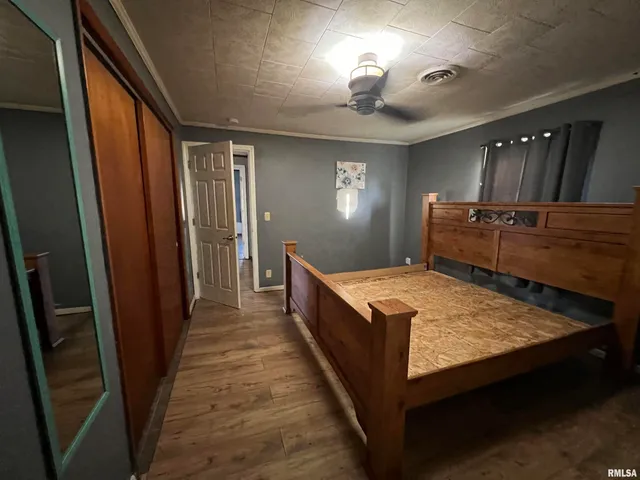 $55,000 | 202 South Elm Street, Cambria, IL 62918