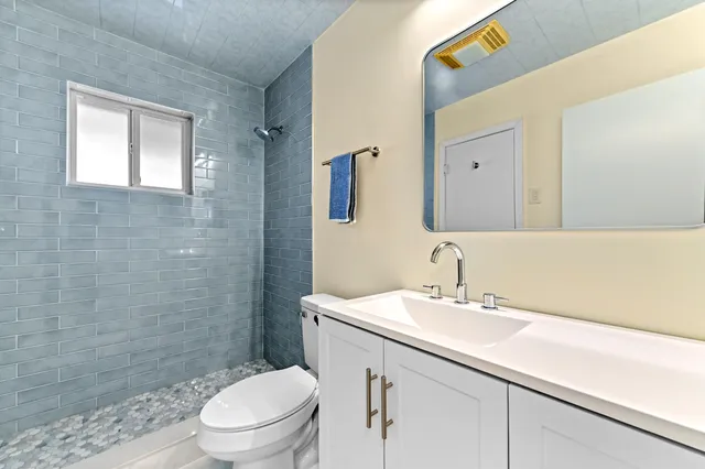 $392,900 | 3051 Northwest 2nd Avenue, Pompano Beach, FL 33064