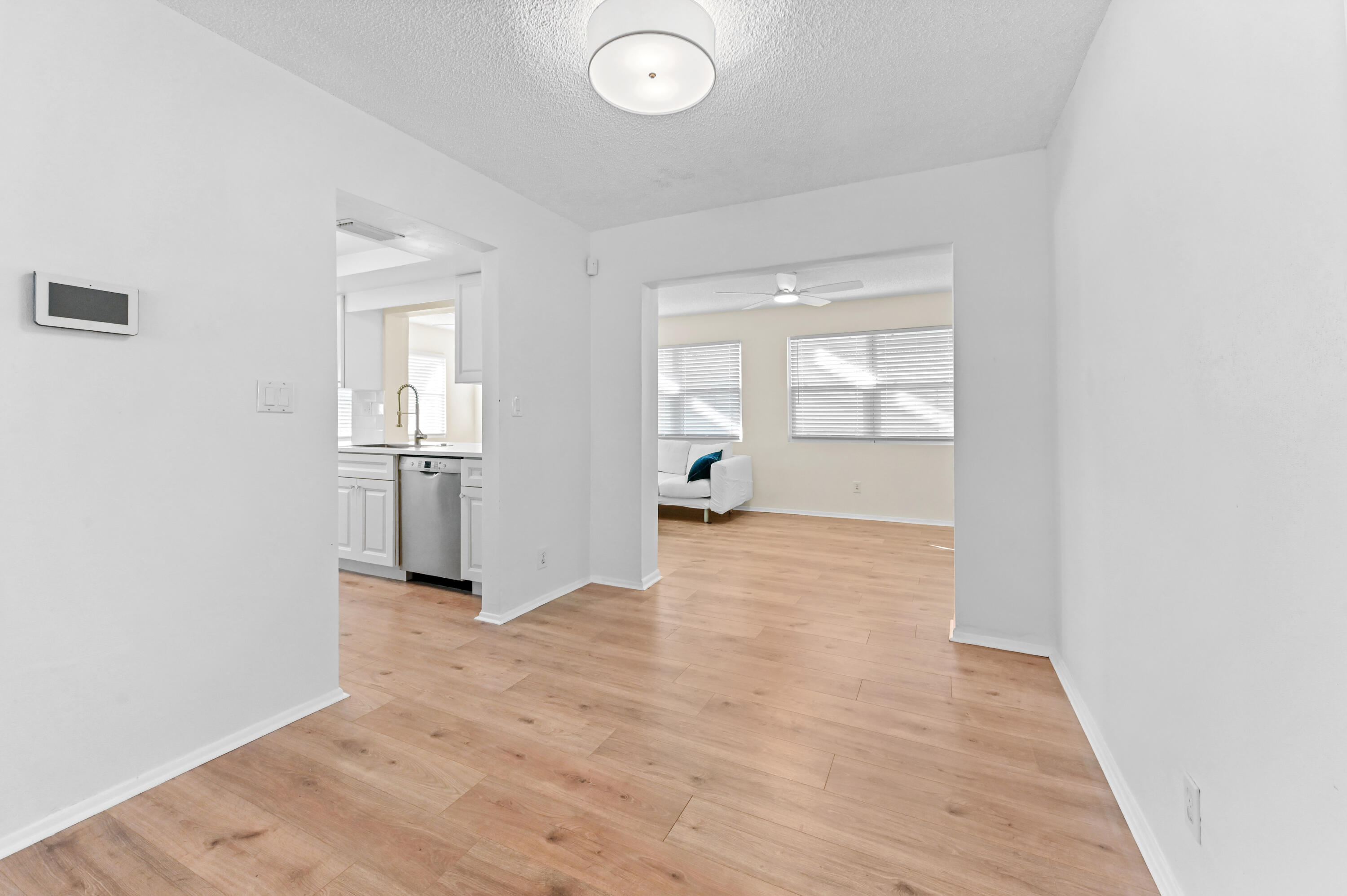 3051 Northwest 2nd Avenue Pompano Beach, FL 33064 - Photo 16 of 36 19 Dining area 01