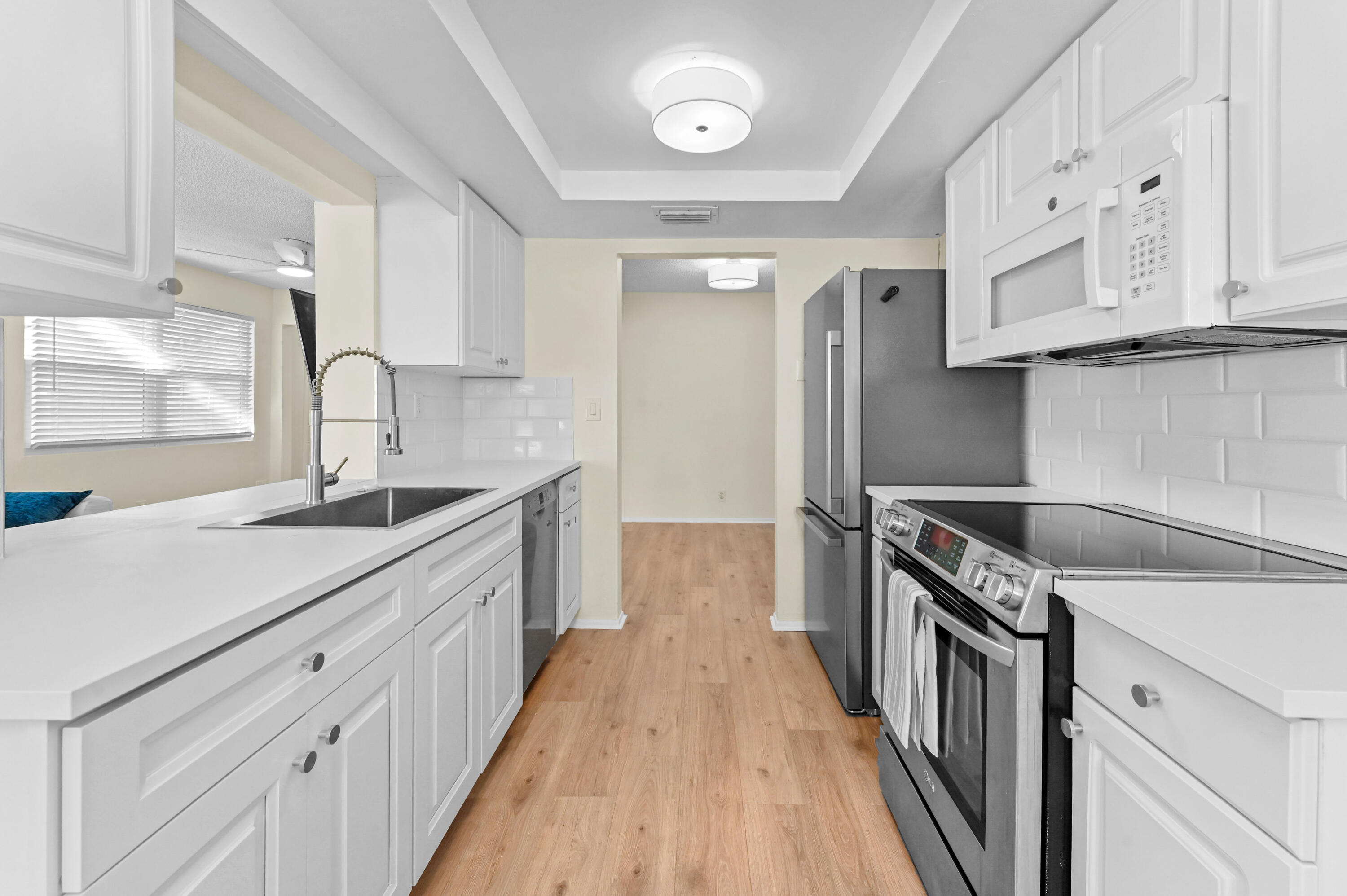 3051 Northwest 2nd Avenue Pompano Beach, FL 33064 - Photo 21 of 36 24 Kitchen 01