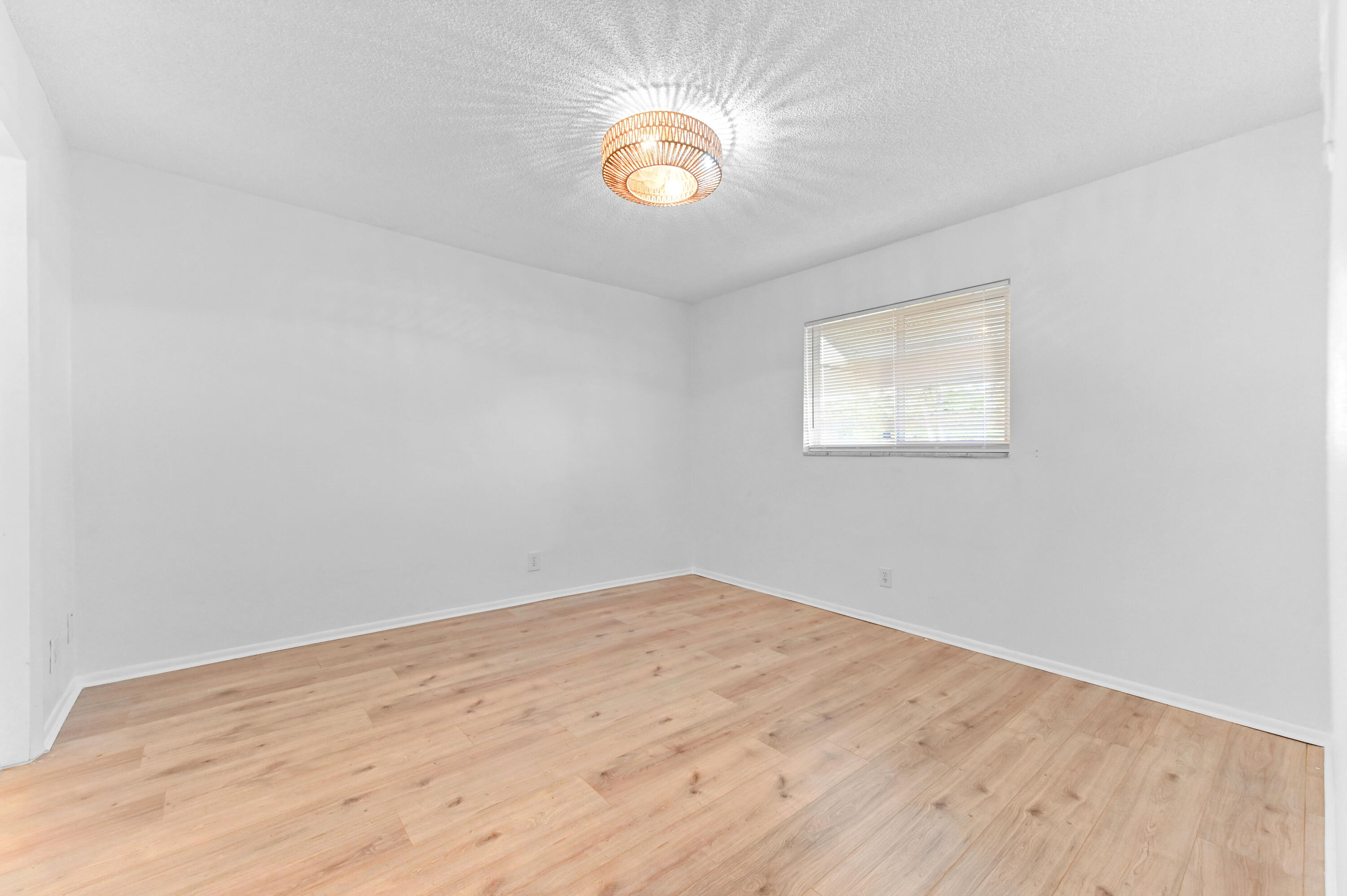 3051 Northwest 2nd Avenue Pompano Beach, FL 33064 - Photo 7 of 36 10 Bedroom 01