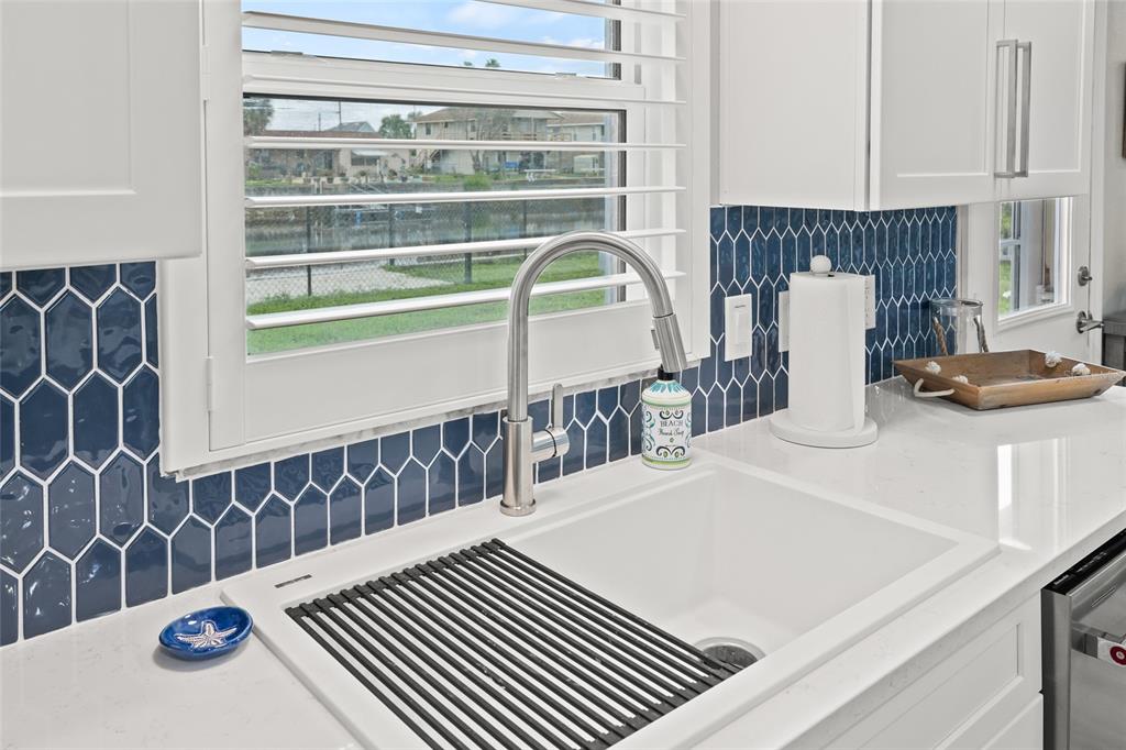 3507 Centavo Court Hernando Beach, FL 34607 - Photo 23 of 57