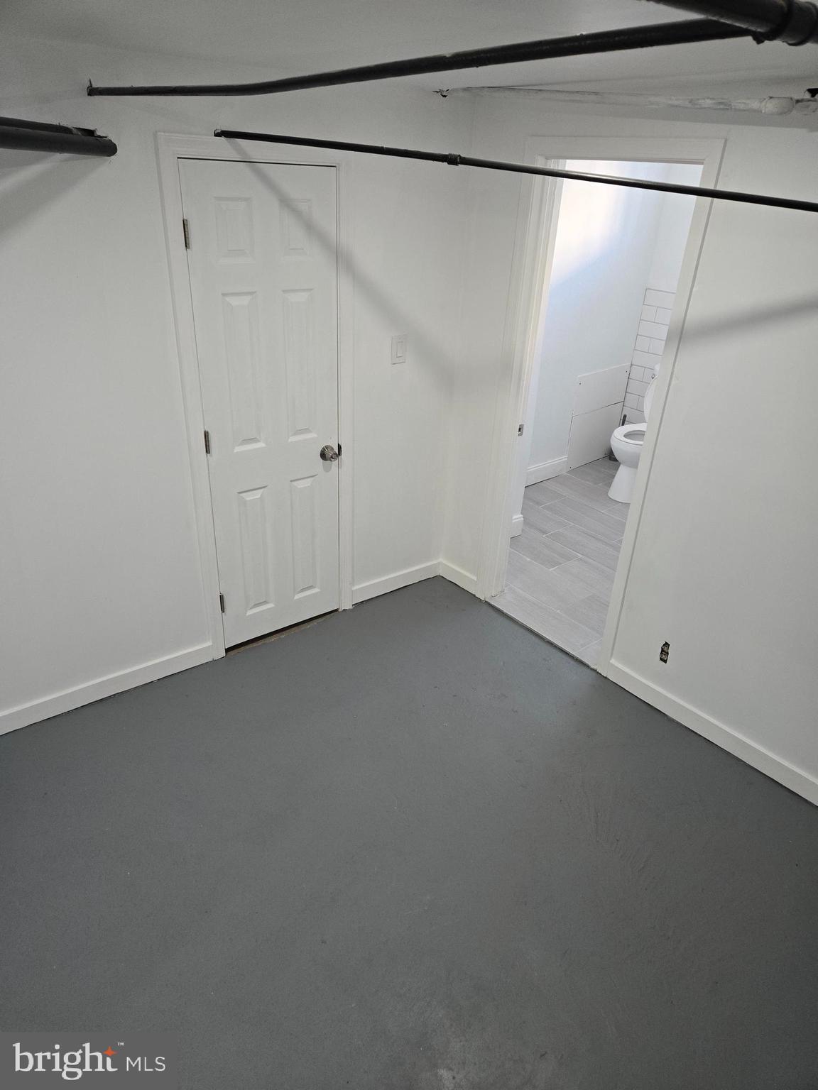 2634 South Daggett Street Philadelphia, PA 19142 - Photo 26 of 28 a view of a small room