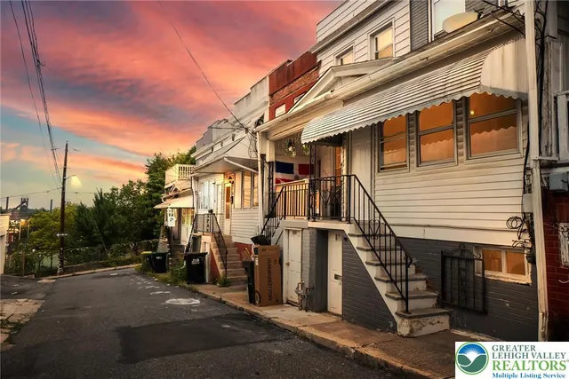 a view of a large building