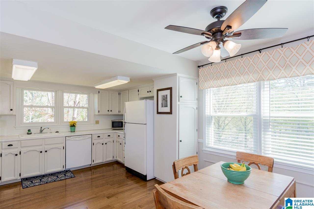 2601 Southminster Road Vestavia Hills, AL 35243 - Photo 11 of 36