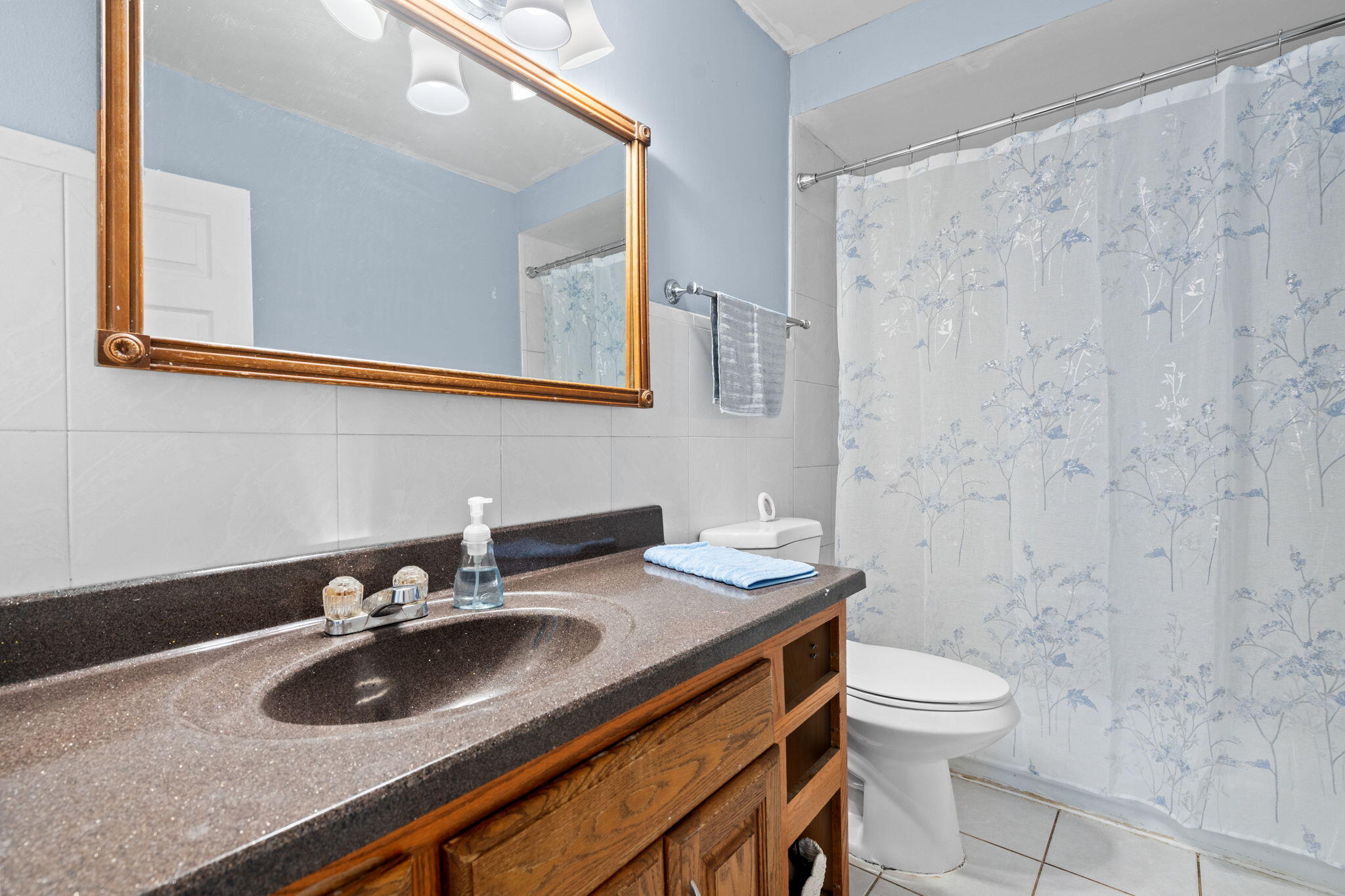 8659 North Canton Center Road Canton, MI 48187 - Photo 15 of 34 10-web-or-mls-DSC09773