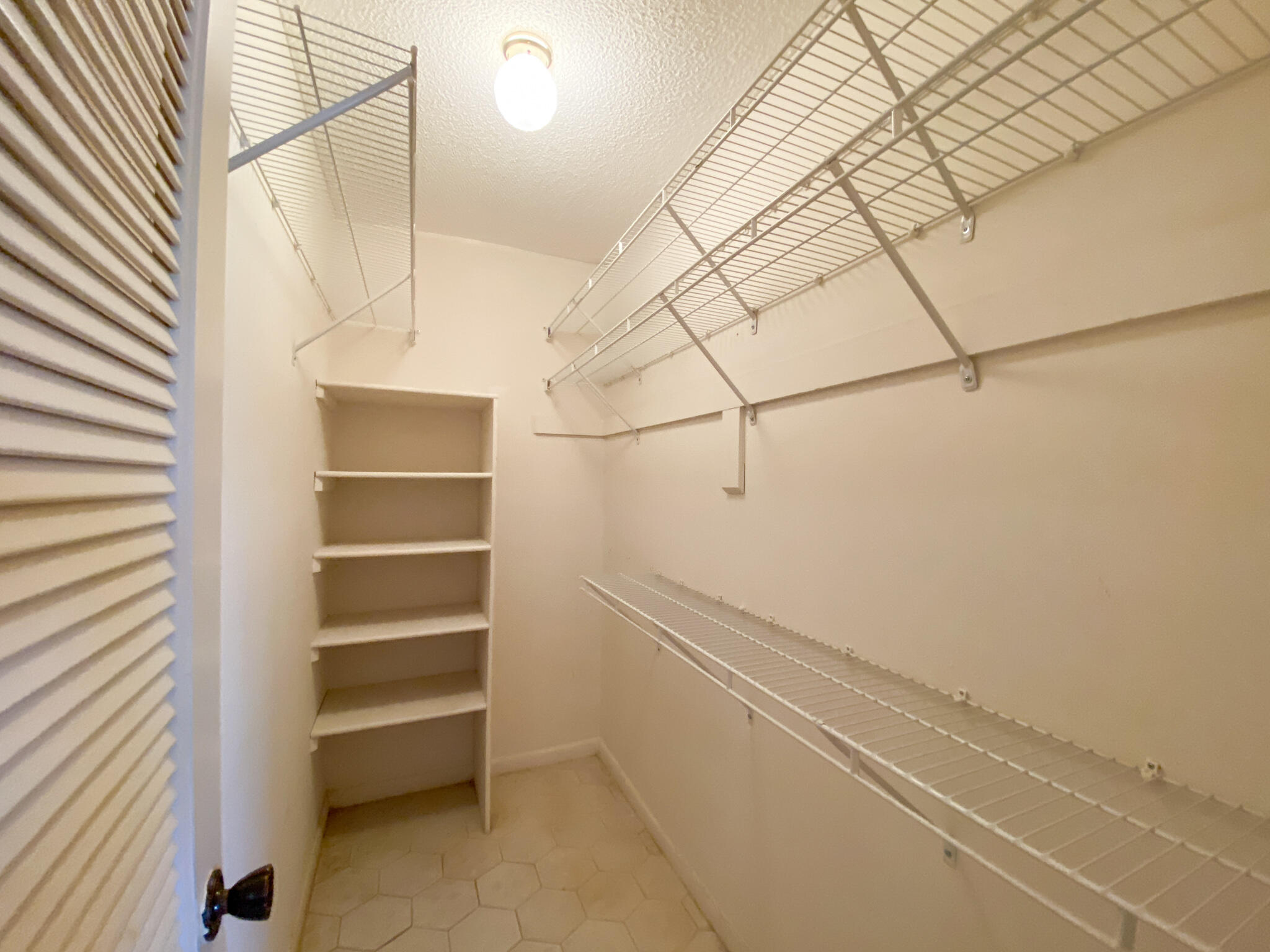 313 Monaco Boulevard Delray Beach, FL 33446 - Photo 11 of 25 Bedroom 1 - Closet