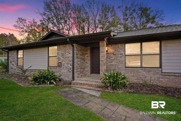 $307,900 | 106 Lively Circle, Daphne, AL 36526
